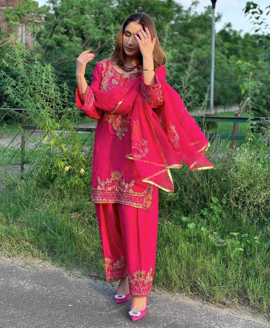 Chinon Embroidered Pink Salwar Suit - MYLUXURY LANE ENTERPRISE